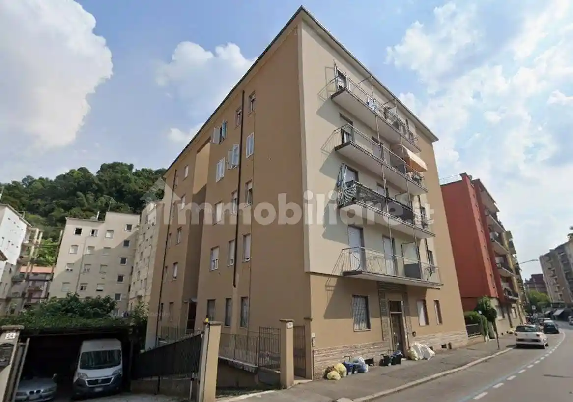 Appartamento in vendita a Brescia