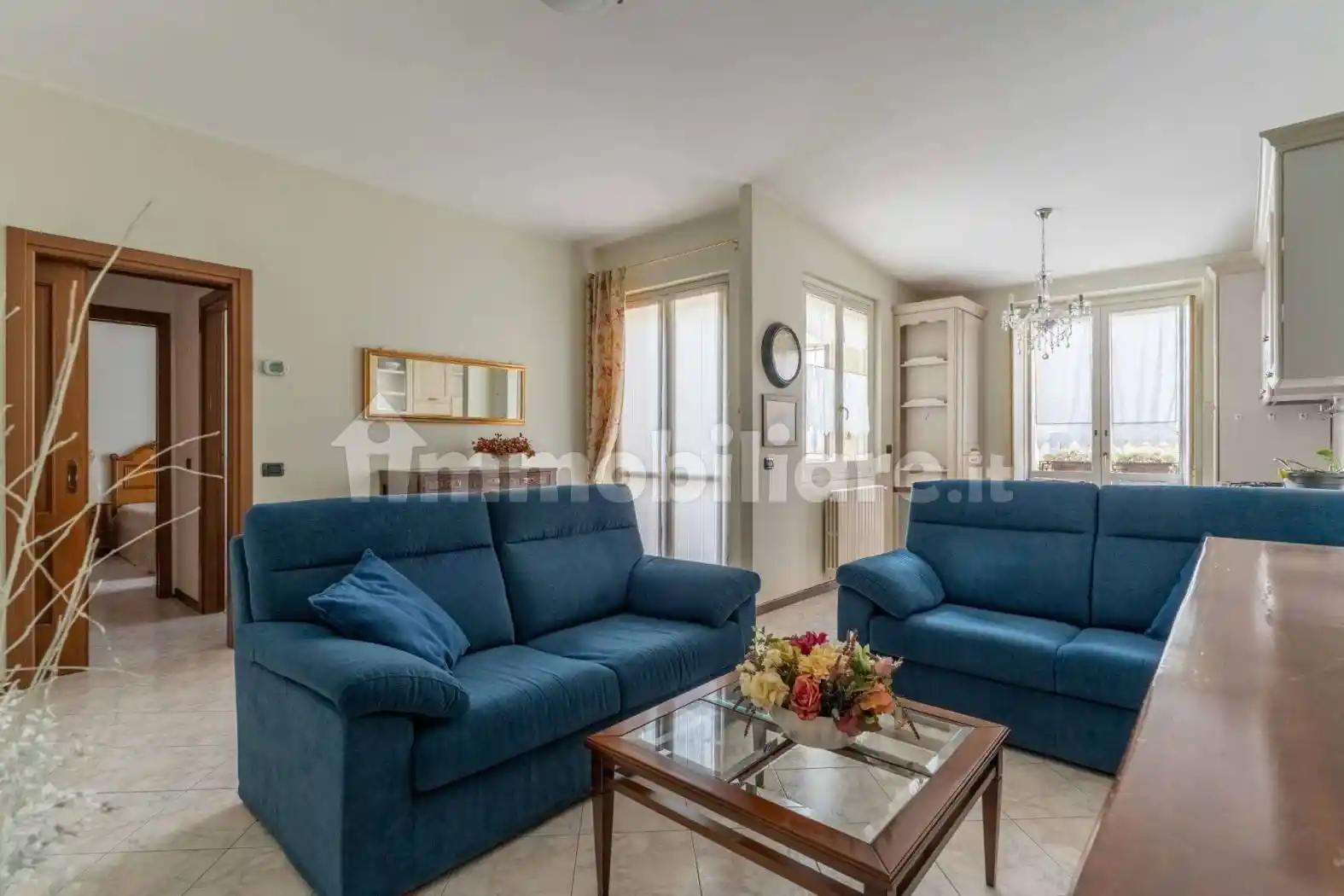 Appartamento in vendita a Locate di Triulzi