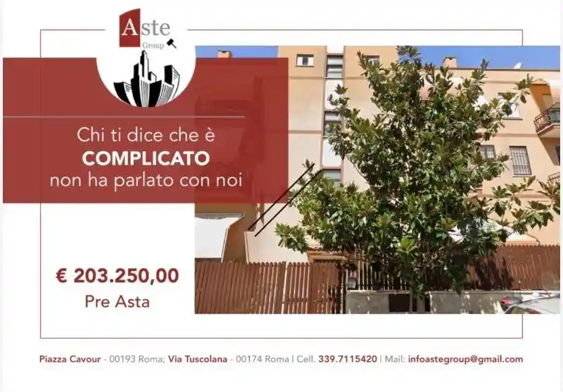 Appartamento in vendita a Roma