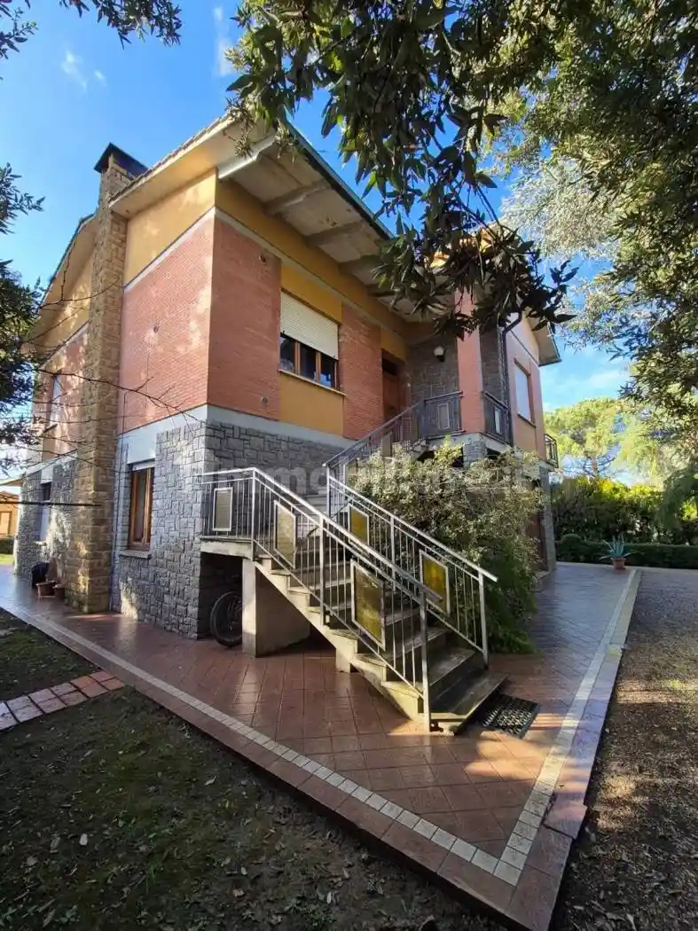 Villa in vendita a Montepulciano