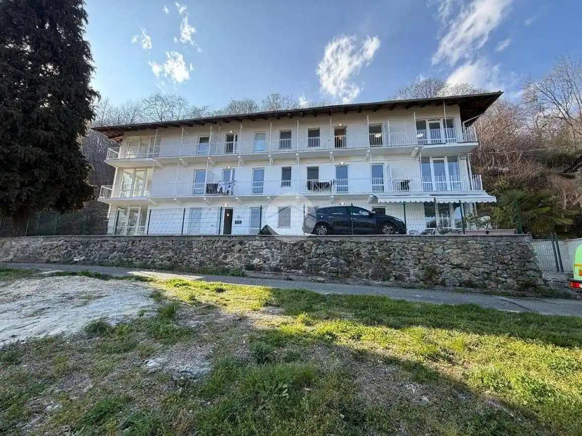 Palazzo - Edificio in affitto a Rubiana