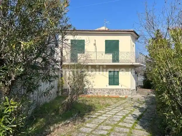 Casa indipendente in vendita a Cugnoli