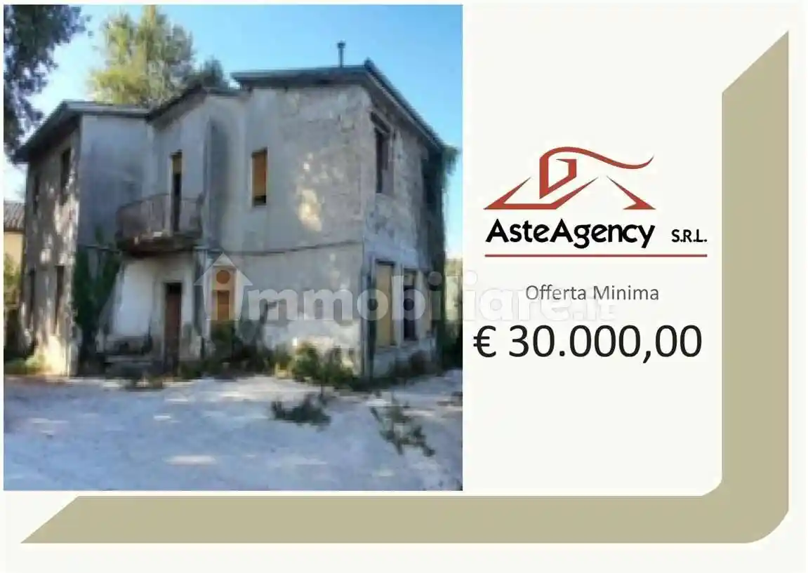 Appartamento in vendita a Montefortino