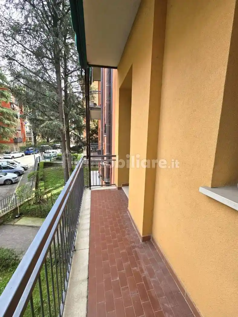 Appartamento in vendita a Casalecchio di Reno