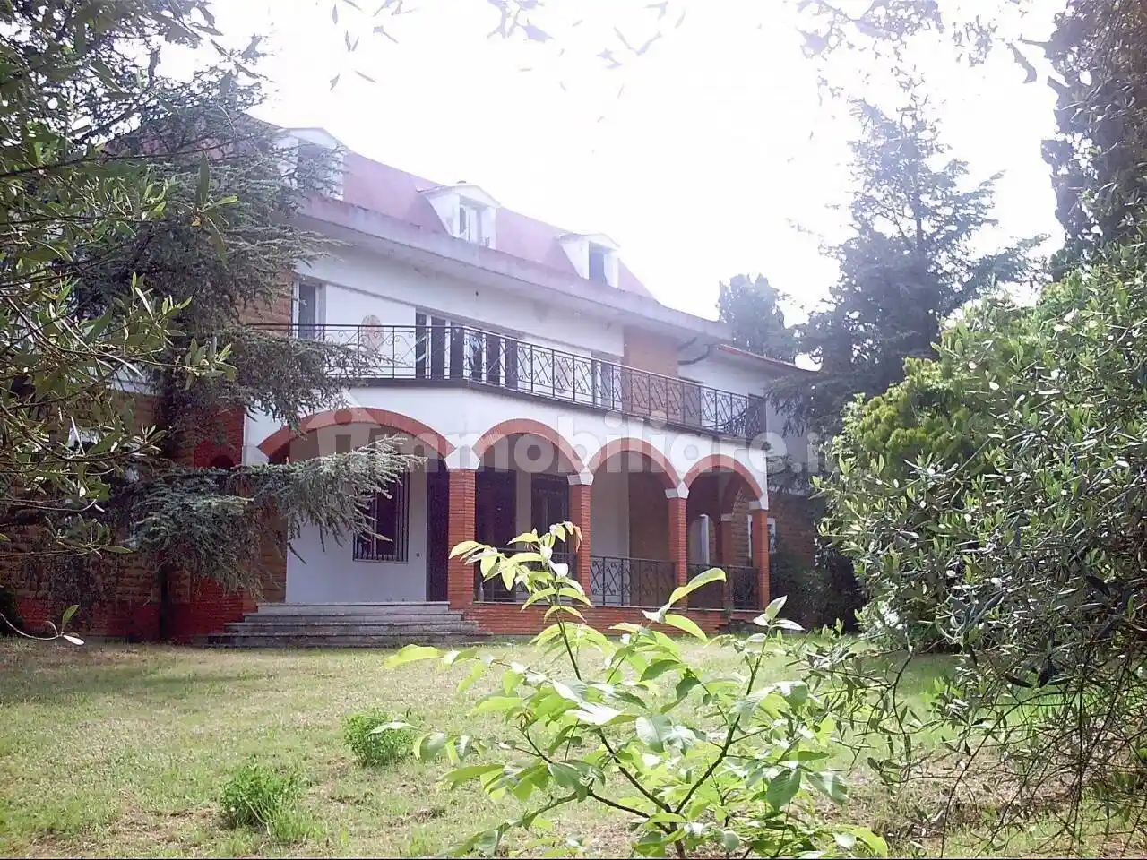 Villa in vendita a Chiusi