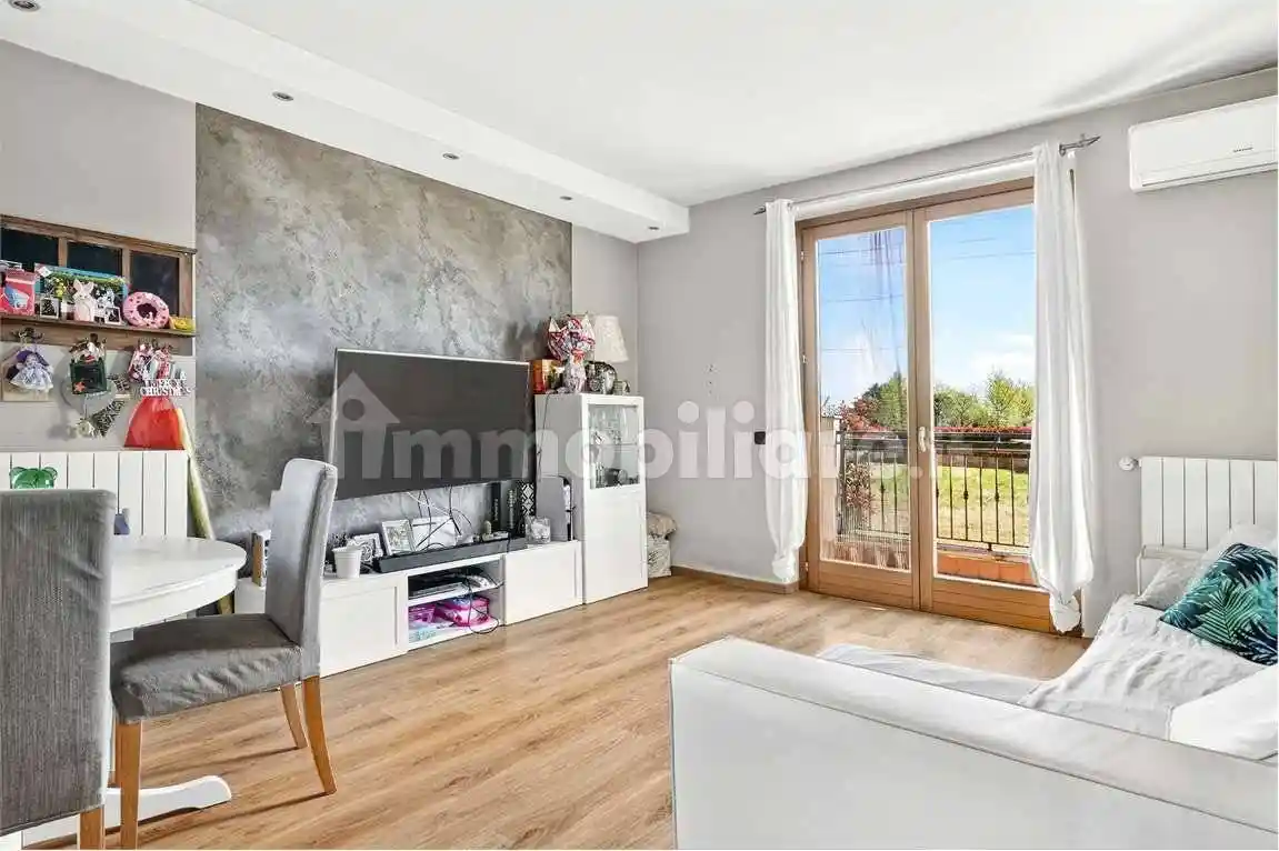 Villetta a schiera in vendita a Parabiago