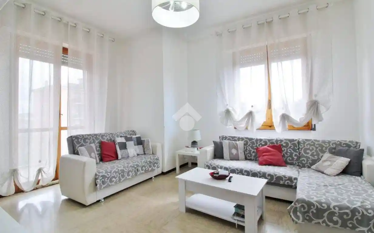 Appartamento in vendita a Voghera