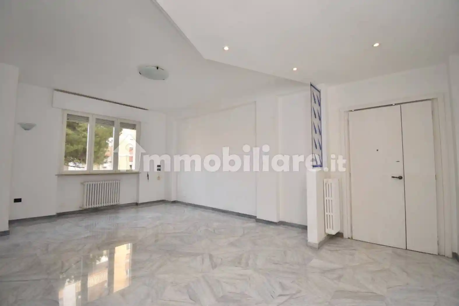 Appartamento in vendita a Brindisi