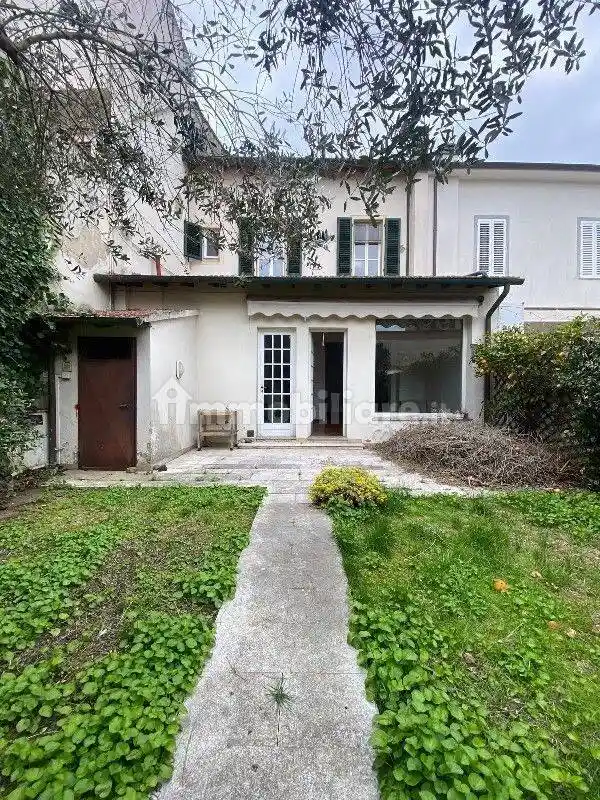 Casa indipendente in vendita a Empoli