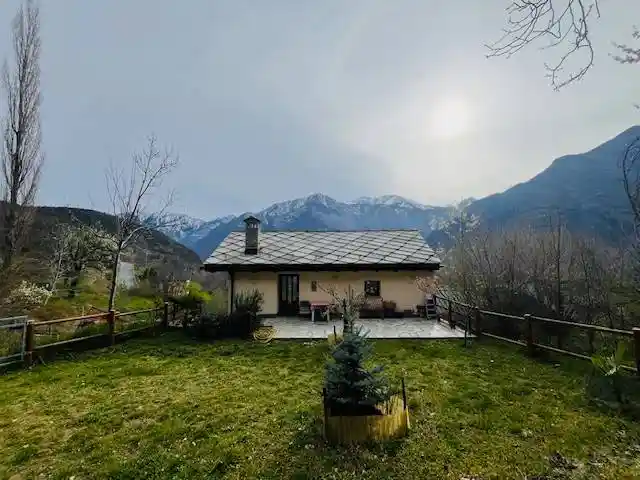 Villa in vendita a Montjovet