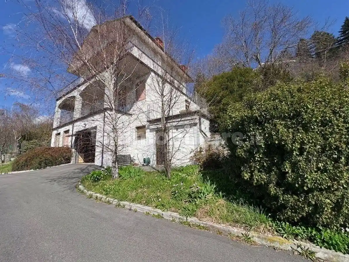 Villa in vendita a San Marcello Piteglio