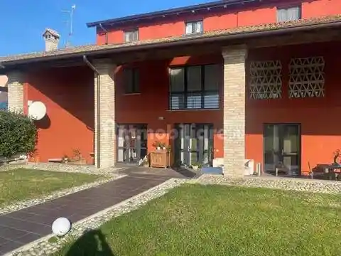 Rustico - Casale in affitto a Parma