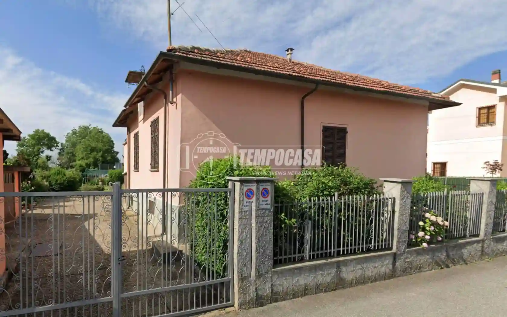 Villa - foto 2