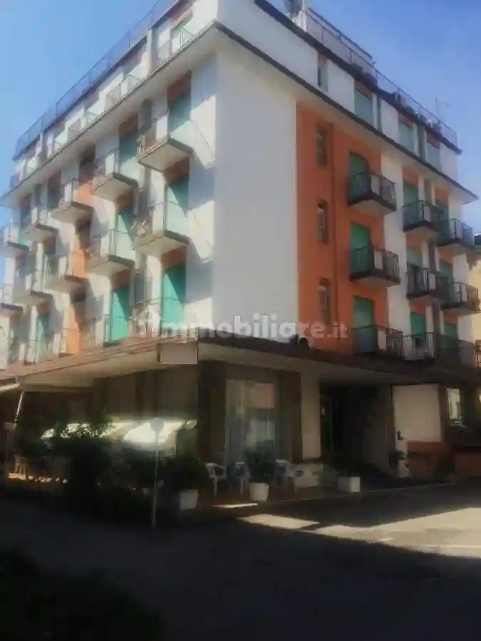 Palazzo - Edificio - foto 2