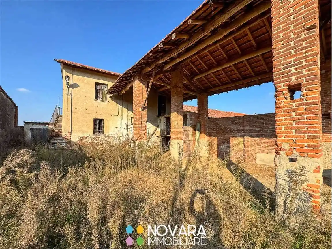 Rustico - Casale in vendita a Caltignaga