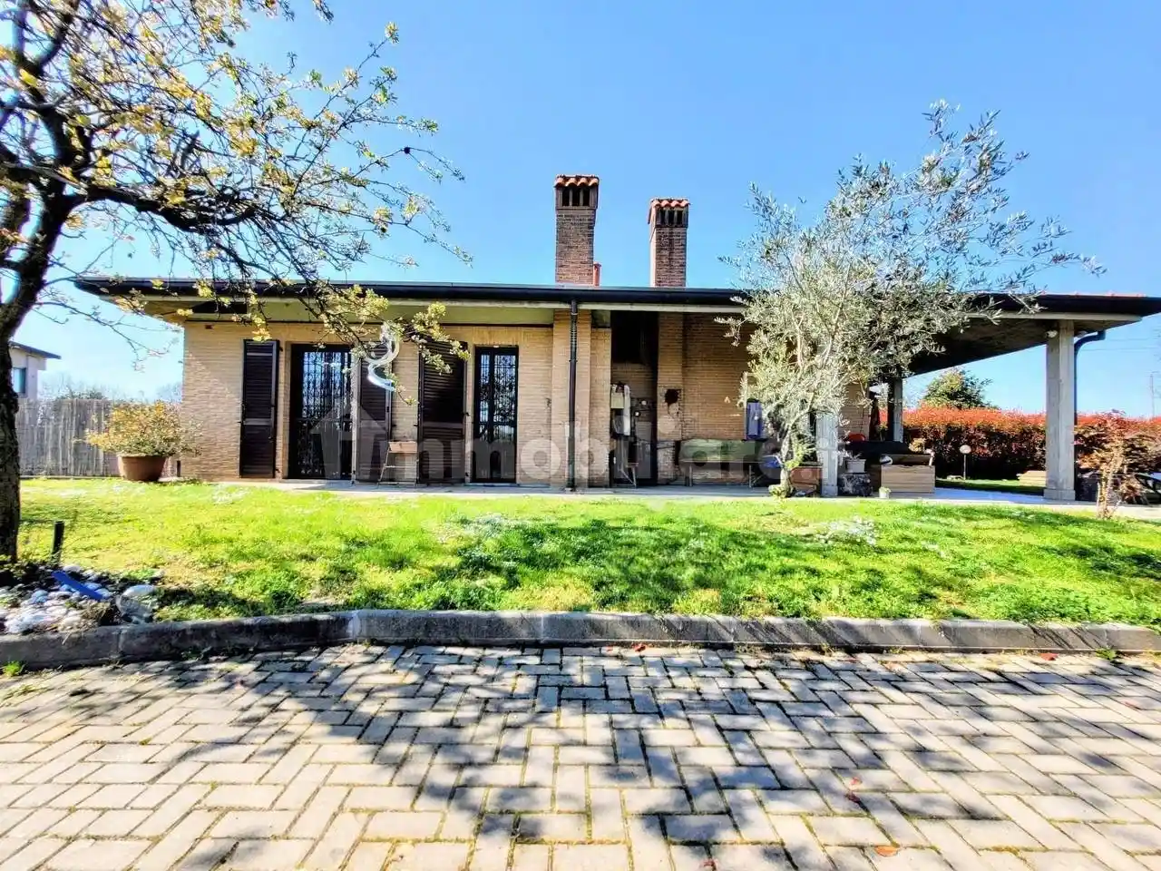 Villa in vendita a Paderno Dugnano