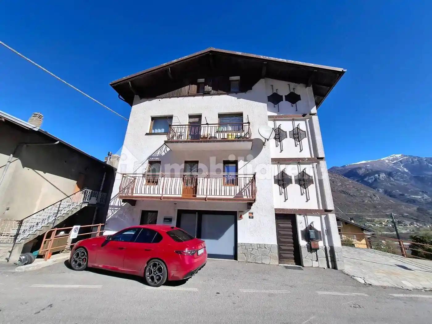 Appartamento in vendita a Pontey