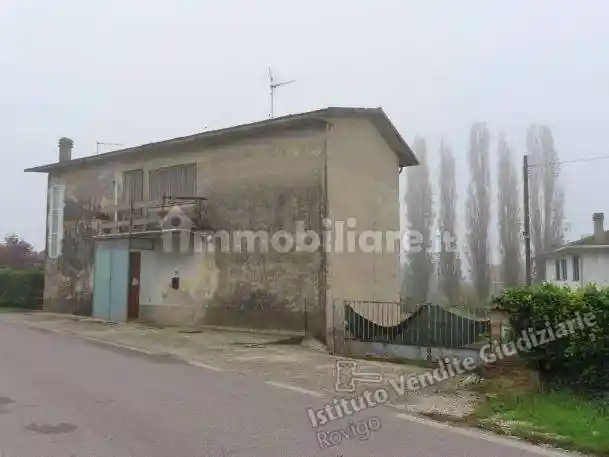 Villa in vendita a Frassinelle Polesine