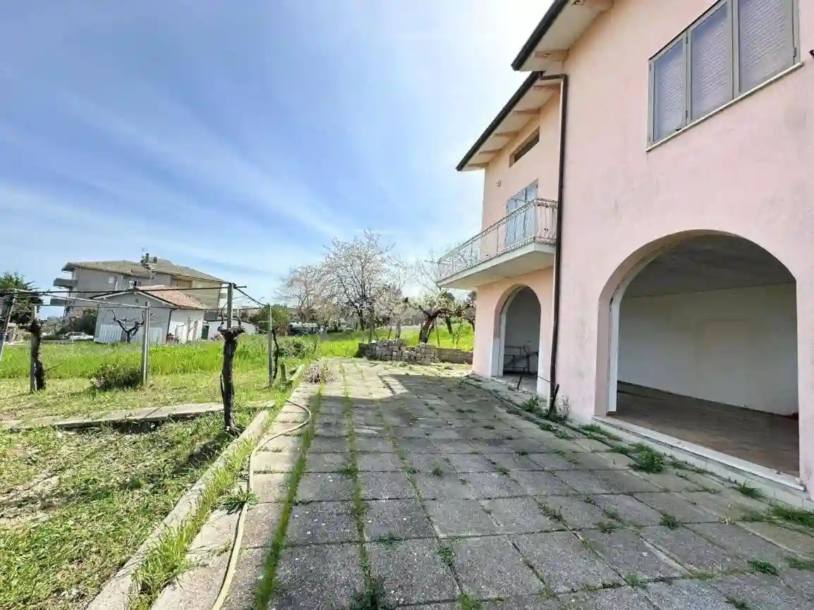 Casa indipendente - foto 2