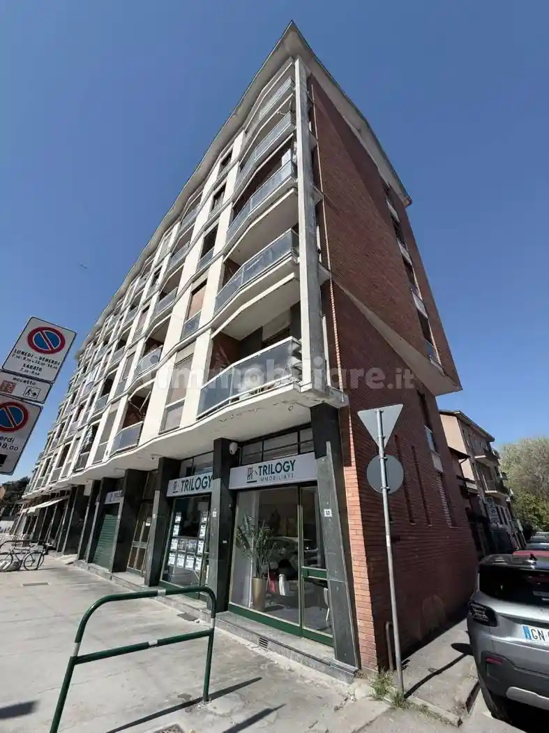 Appartamento in vendita a Melegnano