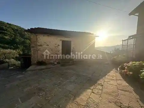 Rustico - Casale in vendita a Fivizzano
