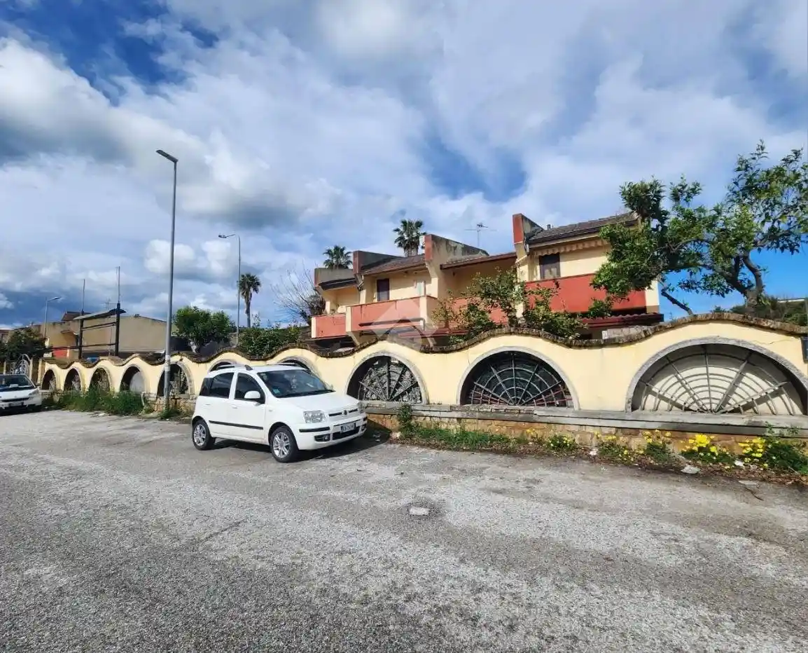 Appartamento in vendita a Borgia