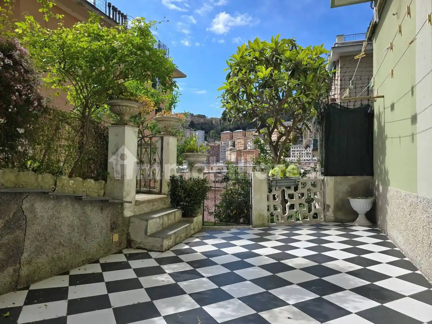 Appartamento in vendita a Genova