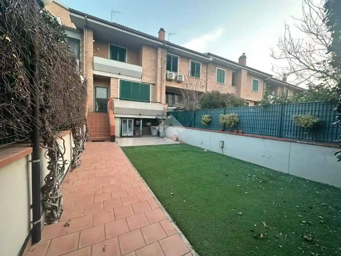 Villetta a schiera - foto 3