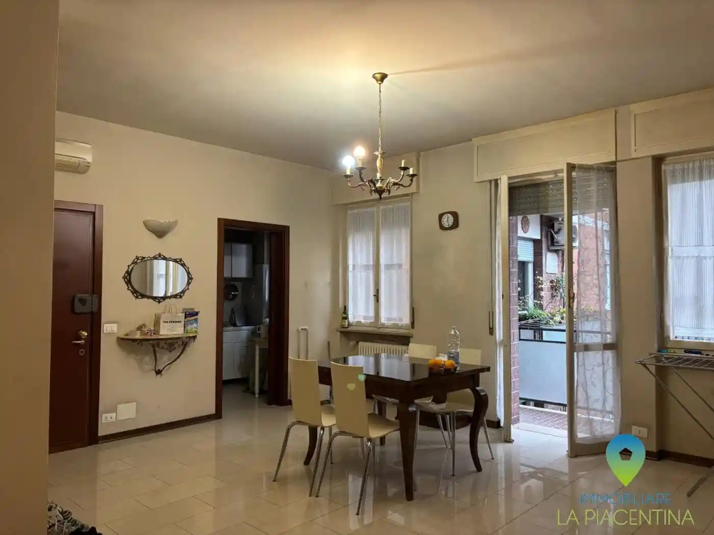 Appartamento in vendita a Piacenza