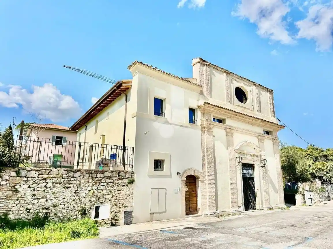 Villa in vendita a Spoleto