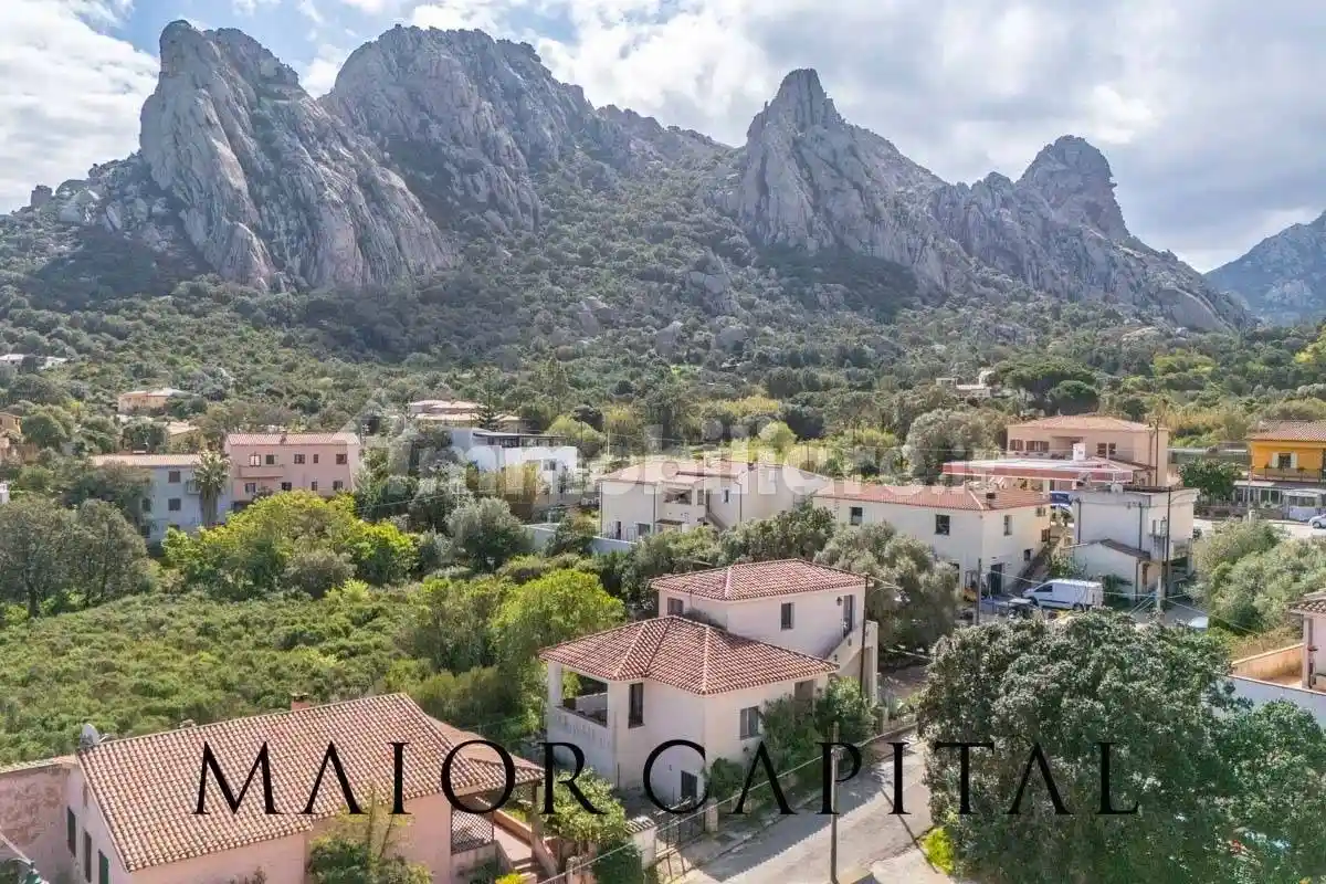 Villa in vendita a Olbia