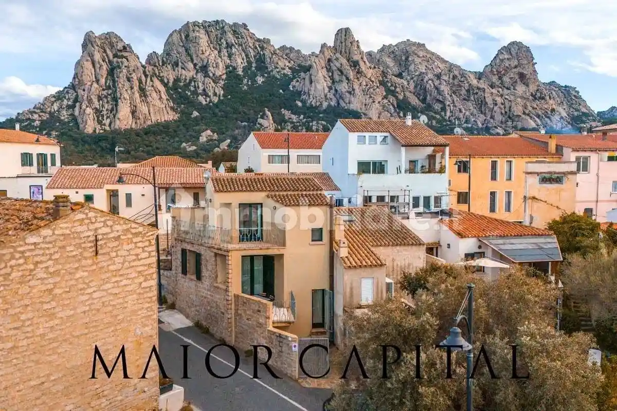 Villetta a schiera in vendita a Olbia