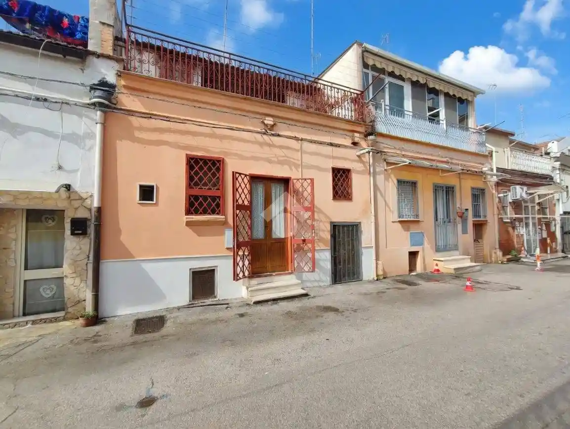 Palazzo - Edificio in vendita a Foggia