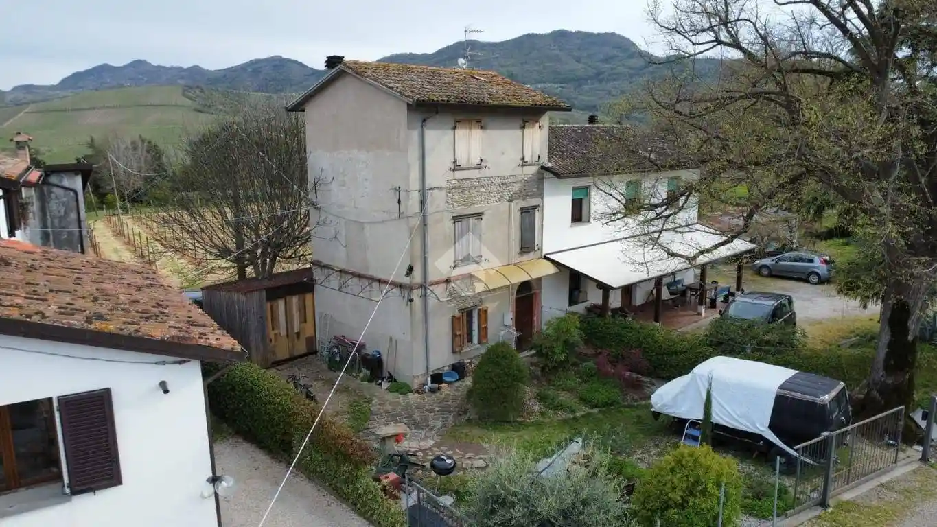 Casa indipendente in vendita a Riolo Terme