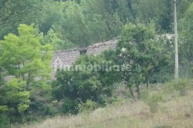 Rustico - Casale in vendita a Cantiano