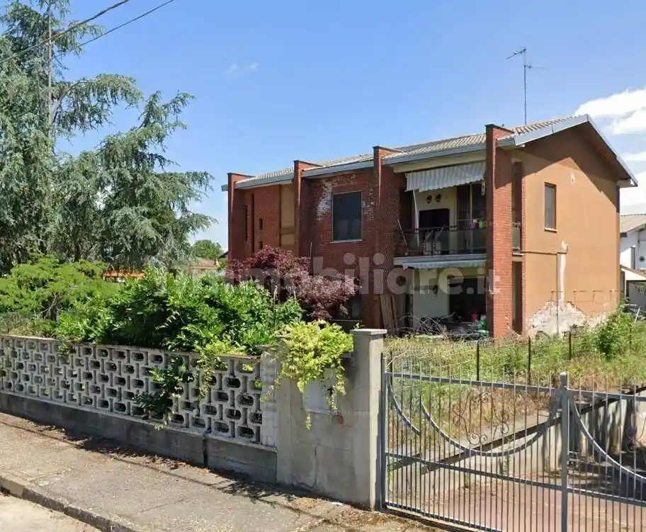 Villa in vendita a Palestro