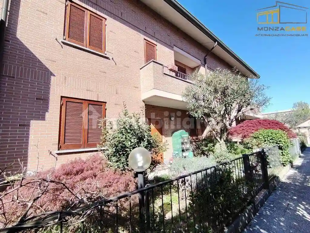 Villetta a schiera - foto 2