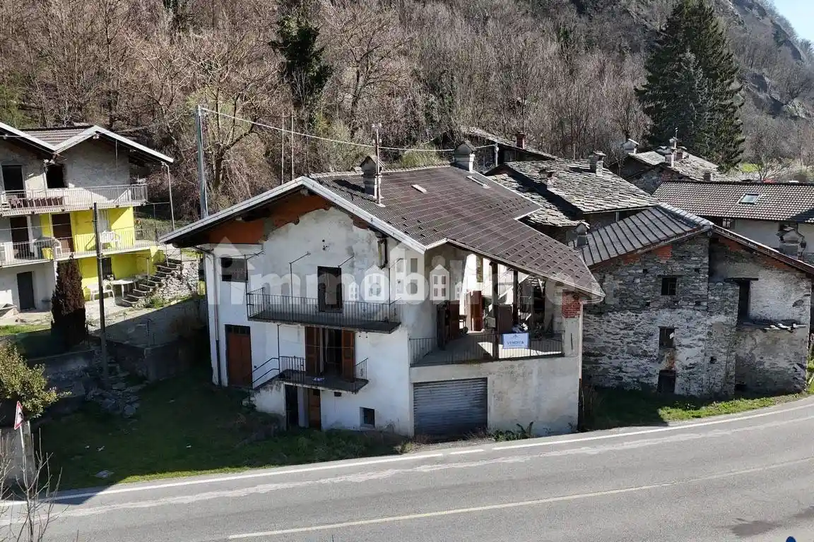 Casa indipendente in vendita a Locana