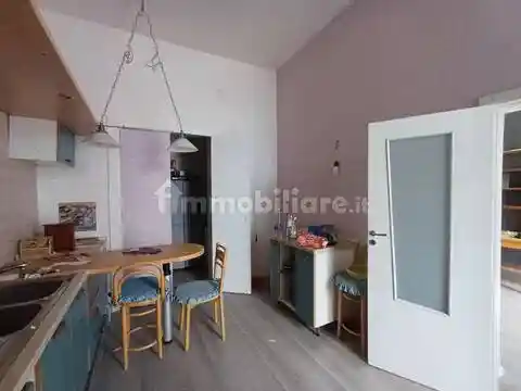 Palazzo - Edificio in vendita a Casagiove