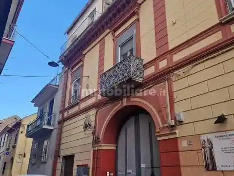 Appartamento in vendita a Curti