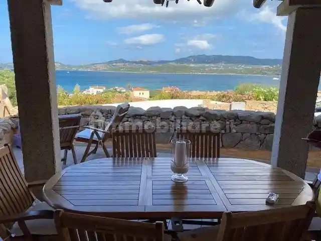 Villetta a schiera in affitto a Arzachena