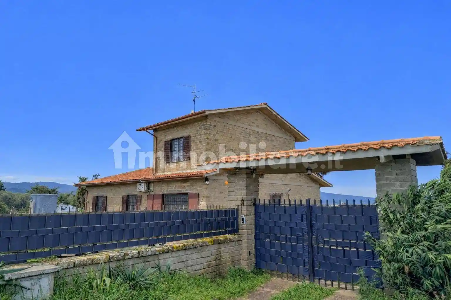 Rustico - Casale in vendita a Viterbo