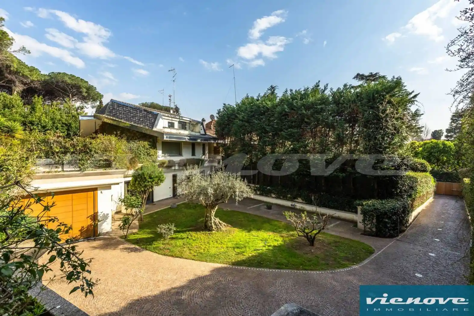 Villa in vendita a Roma