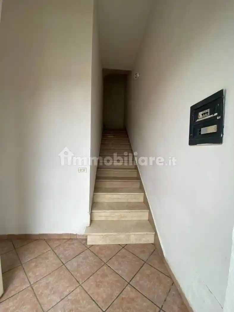 Palazzo - Edificio in vendita a Carmignano