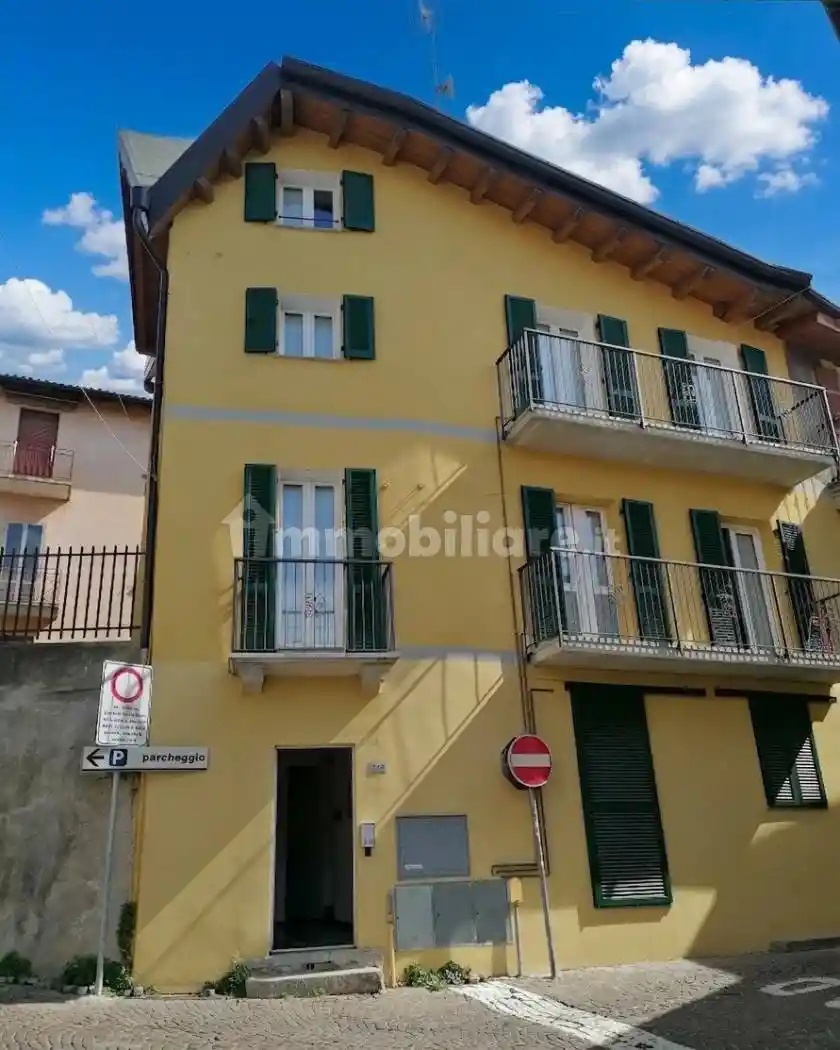 Appartamento in vendita a Vercurago