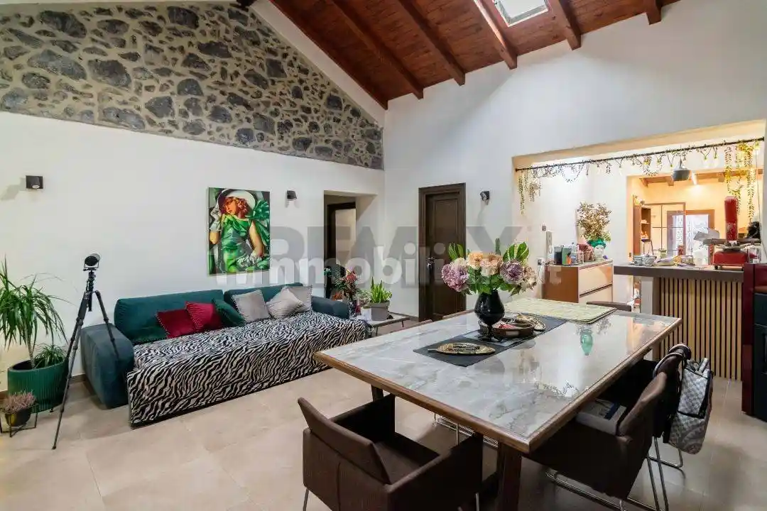 Casa indipendente in vendita a Acireale