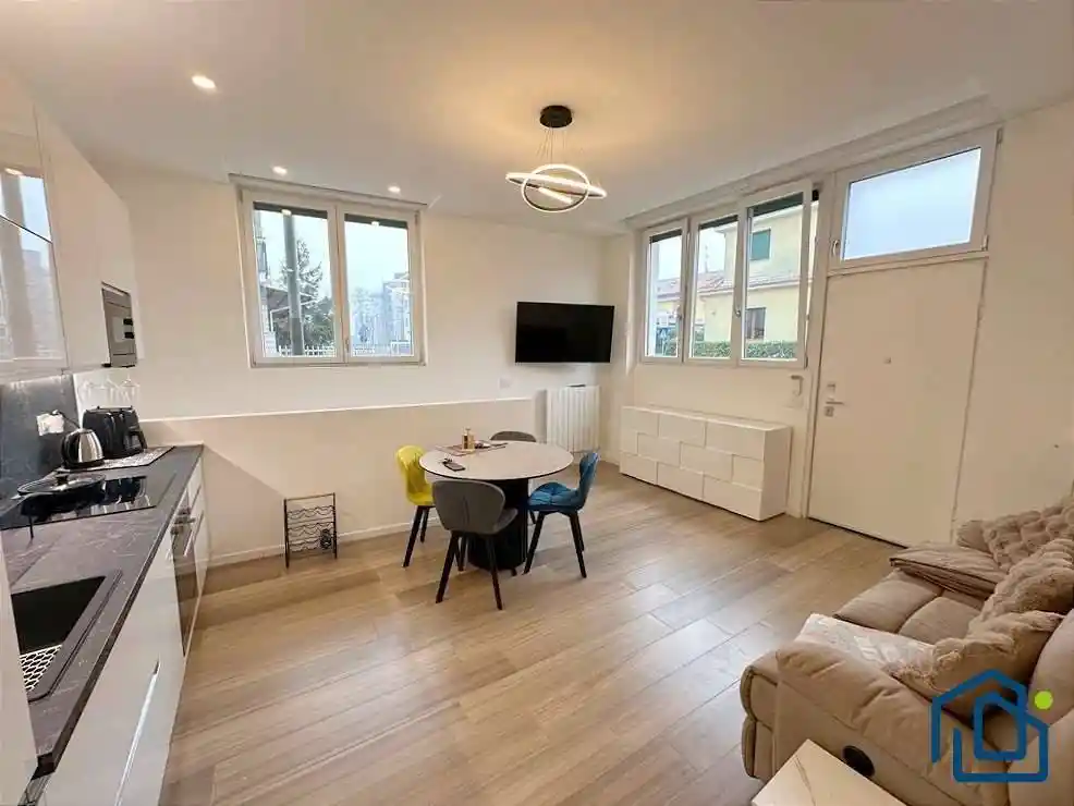 Appartamento in vendita a Rho