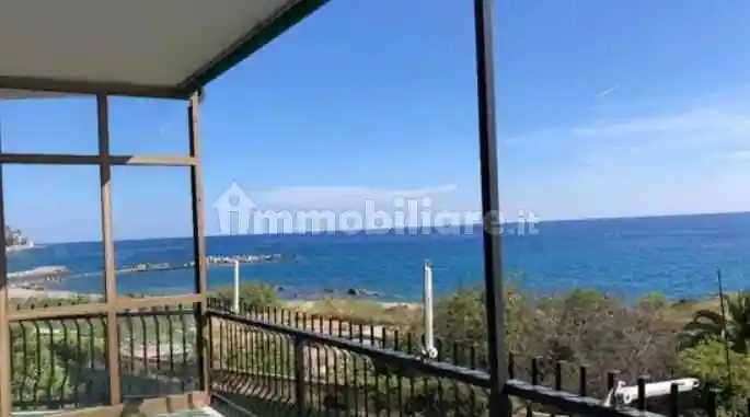 Appartamento in vendita a Ospedaletti