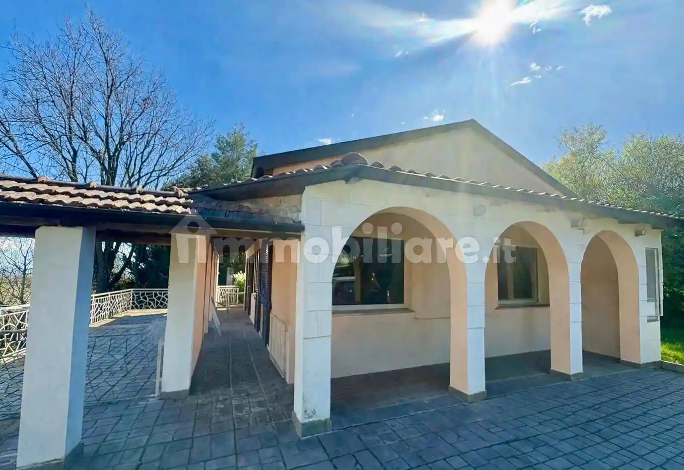 Villa in vendita a Lu e Cuccaro Monferrato