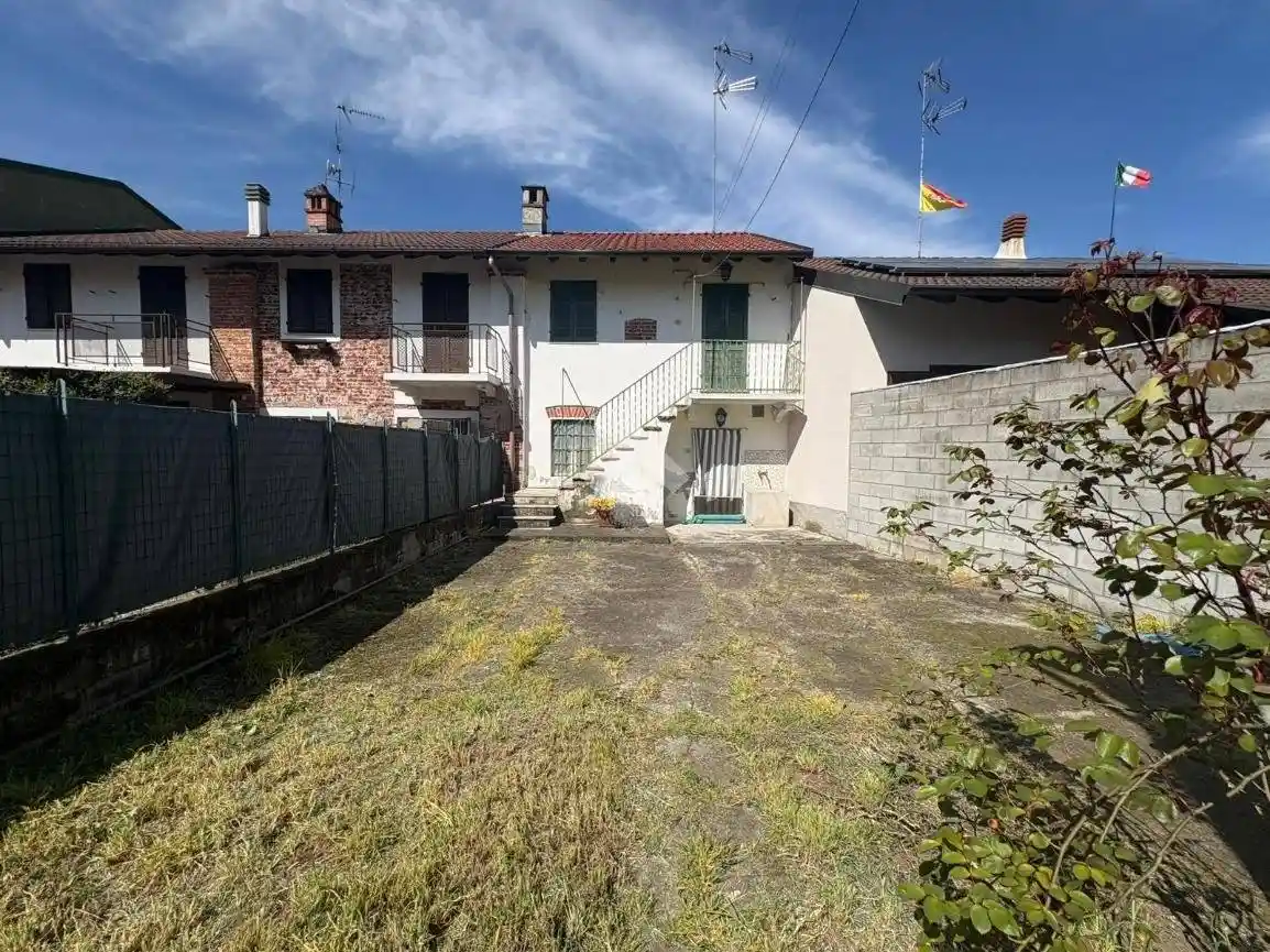 Casa indipendente in vendita a Gravellona Lomellina